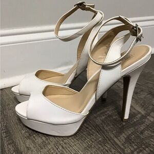 Charlotte Ruse White Open Toe Platform Heels Size 8